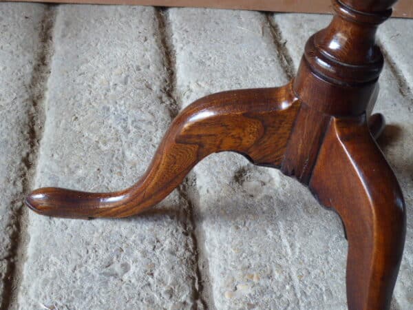 Oak tripod tilt top table circa 1780 Georgian Antique Tables 7