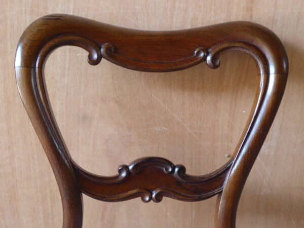 Set of 6 rosewood dining chairs circa 1840 dining chairs Antique Chairs 6
