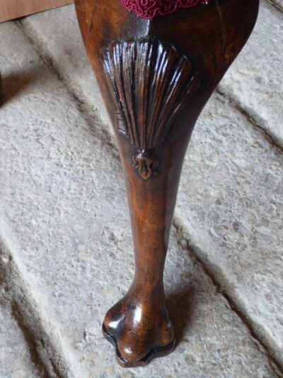 19th century walnut stool with trifid feet - Image 6
