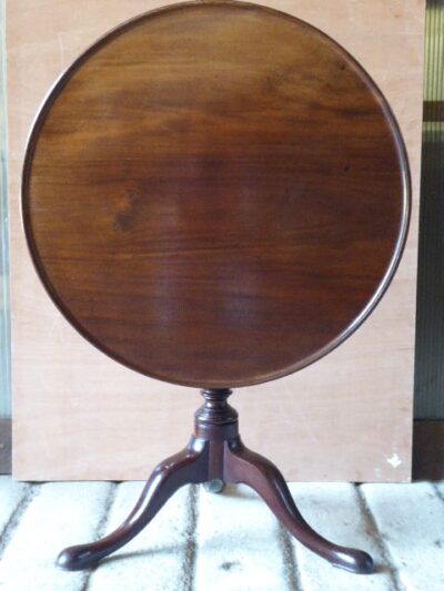 Mahogany dish top tilting tripod table circa 1750 dishtop Antique Tables 4