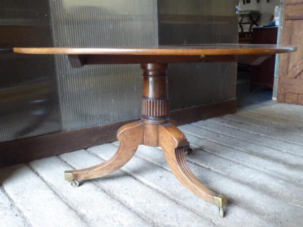 Mahogany tilting dining table circa 1830 dining table Antique Tables 8