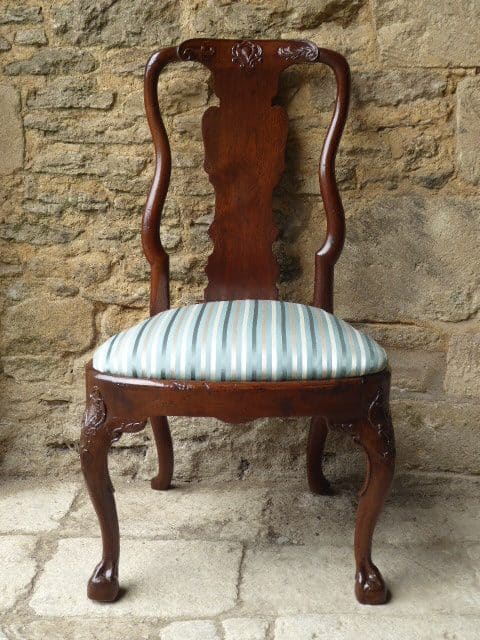 Red walnut side chair early 18th century chair Antique Chairs 3