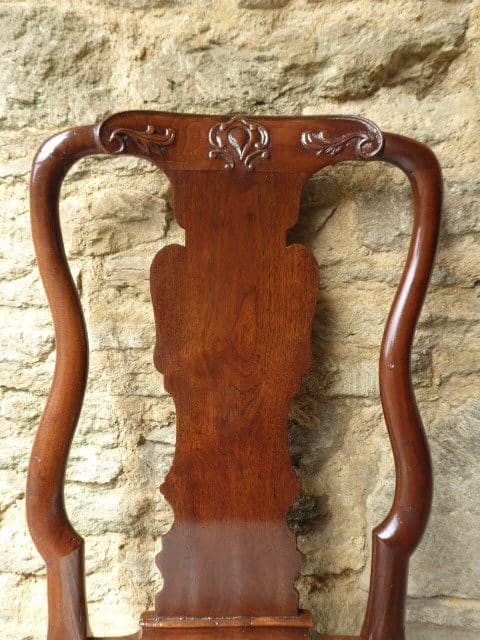 Red walnut side chair early 18th century chair Antique Chairs 4