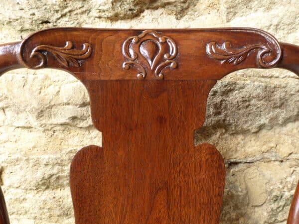 Red walnut side chair early 18th century - Image 3