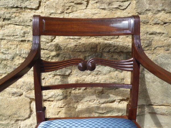 Georgian mahogany carver circa 1810 carver Antique Chairs 7