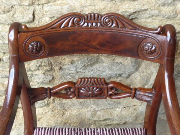 Mahogany Gillows style carver and chair circa 1825 - Image 5