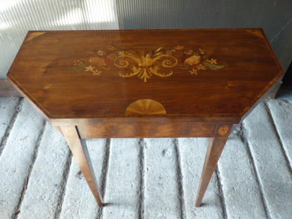 Mahogany marquetry tea table circa 1880 Mahogany Antique Tables 3