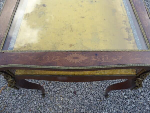 Kingwood and ormolu bijouterie – mid 19th century bijouterie Antique Tables 8