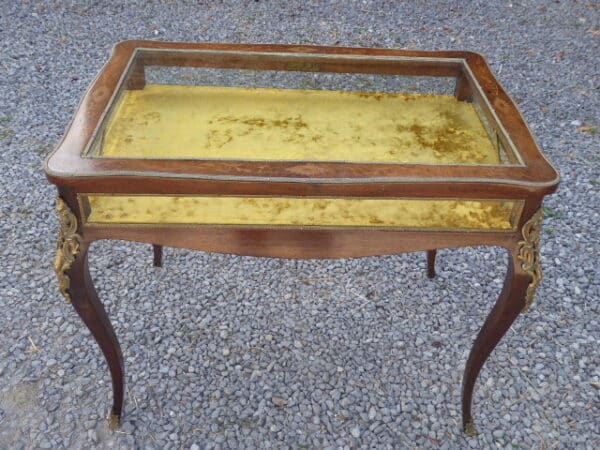 Kingwood and ormolu bijouterie - mid 19th century
