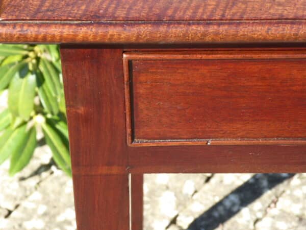 Georgian mahogany side table circa 1800 Georgian Antique Tables 7