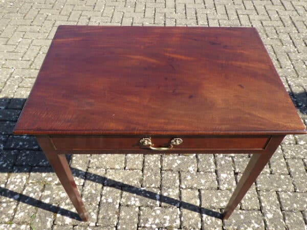 Georgian mahogany side table circa 1800 Georgian Antique Tables 8