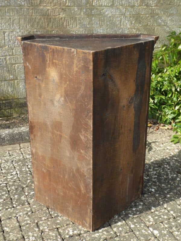 Georgian mahogany hanging corner cupboard circa 1800 - Image 5