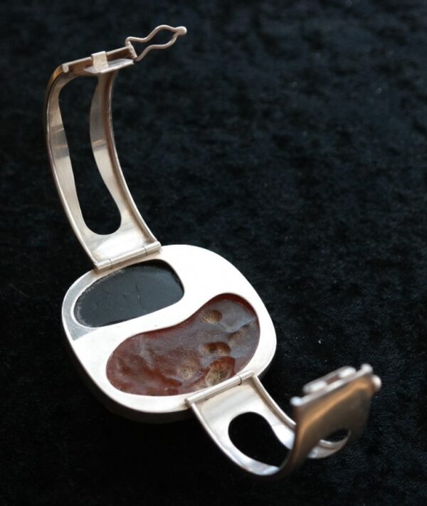 SALE - An Unusual Large Vintage Silver Baltic Amber Bangle - Ideal Gift / Birthday Present - Image 7