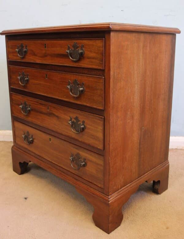 Small Walnut Chest of Drawers - Image 4