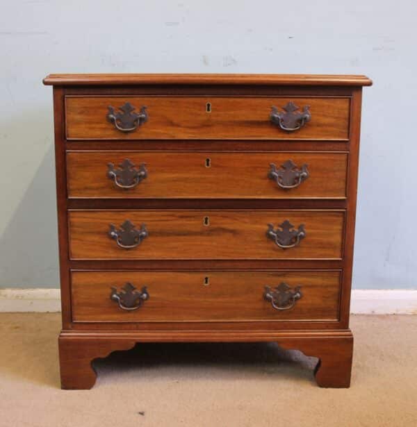 Small Walnut Chest of Drawers - Image 5