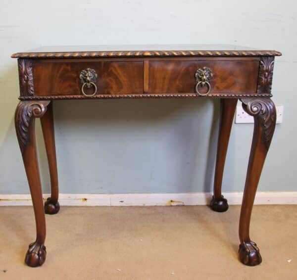 Antique Quality Mahogany Side Table - Image 3
