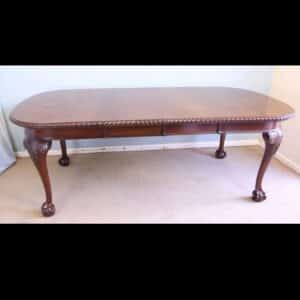 Antique Mahogany Extending Dining Table
