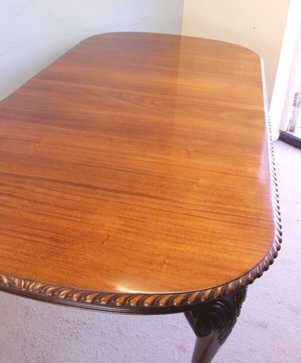 Antique Mahogany Extending Dining Table - Image 10