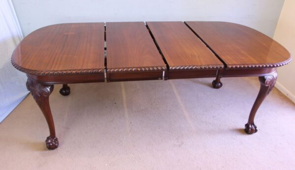 Antique Mahogany Extending Dining Table - Image 7