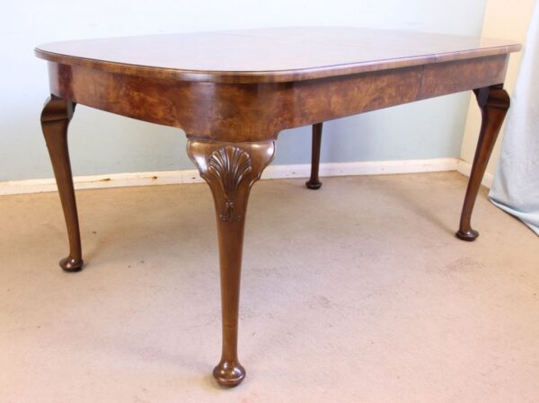 Quality Antique Burr Walnut Dining Table - Image 7