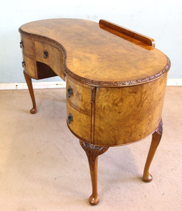Burr Walnut Writing Desk / Dressing Table Antique Antique Desks 4