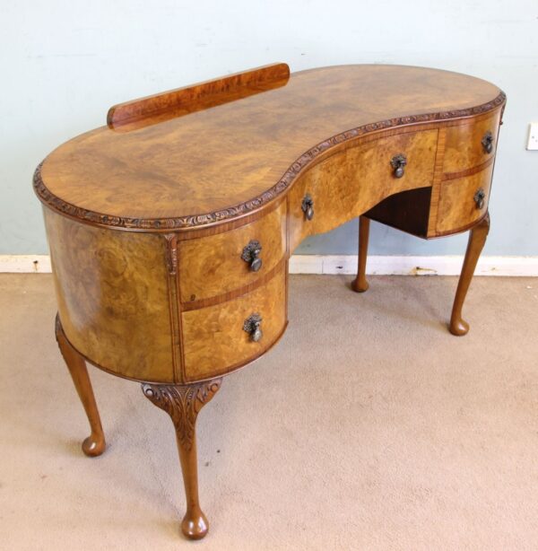 Burr Walnut Writing Desk / Dressing Table Antique Antique Desks 5