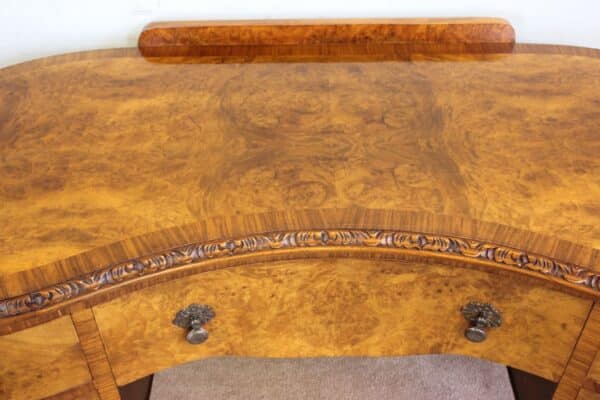 Burr Walnut Writing Desk / Dressing Table Antique Antique Desks 7