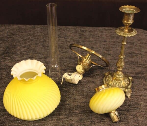 Antique Victorian Satin Glass Peg / Oil lamp - Image 8