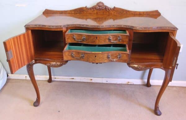 Antique Quality Burr Walnut Small Sideboard - Image 14