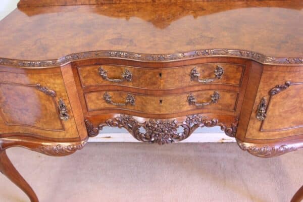 Antique Quality Burr Walnut Small Sideboard - Image 15
