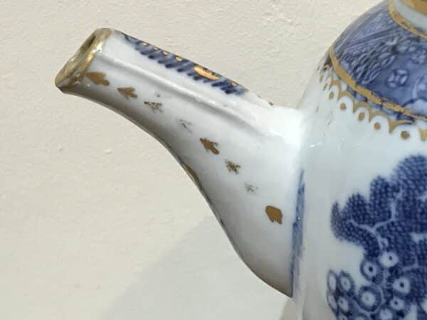 Chinese 18th century teapot Antique Ceramics 4
