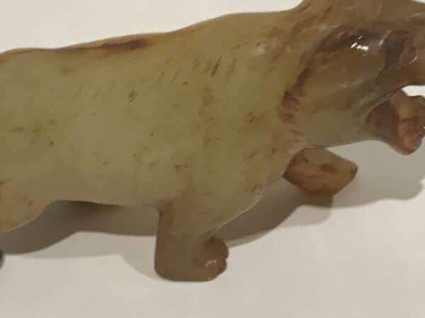 Jade Tiger Chinese carving - Image 9