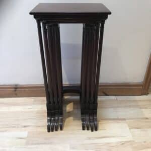 Edwardian nest of graduated wine tables, set of four in quality mahogany Antique Furniture