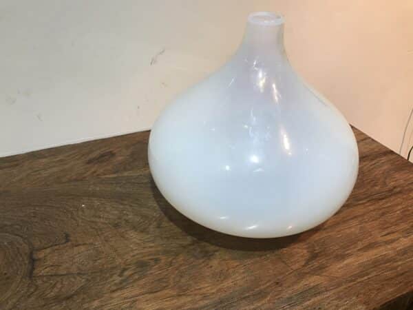 French art form glass vase - Image 3