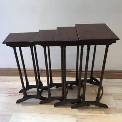 Edwardian nest of graduated wine tables, set of four in quality mahogany Antique Furniture 7