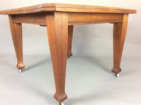 Arts & Crafts Oak Extending Table - Image 4