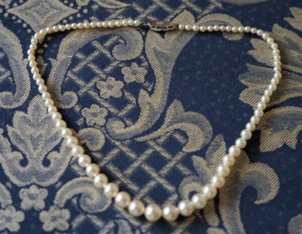 SALE – A LOTUS Graduated Faux Pearl Necklace With A Rhinestone Clasp – Boxed / Ideal Present A B Necklace Antique Jewellery 6