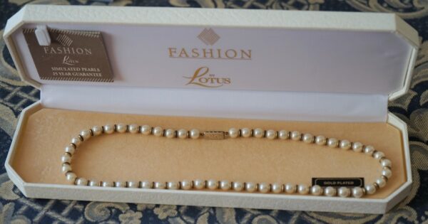 LOTUS Pearl Necklace With A Gold Plated Silver Clasp – Boxed / Ideal Present Cocktail Rings Antique Jewellery 6
