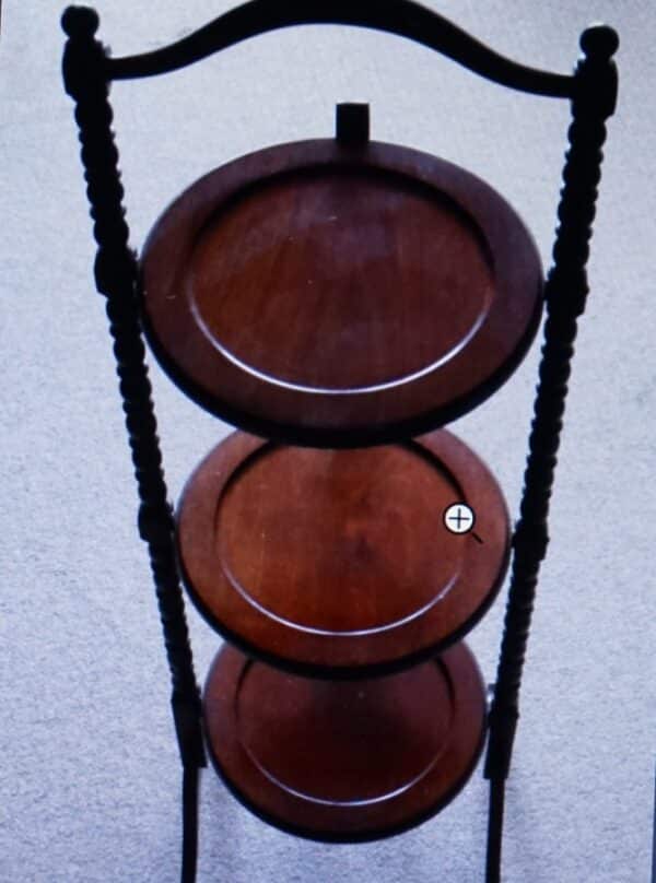 Circa 1880 - 1910 - An Ornate Antique Solid MAHOGANY 3 Tier CAKE DISPLAY STAND - Image 3