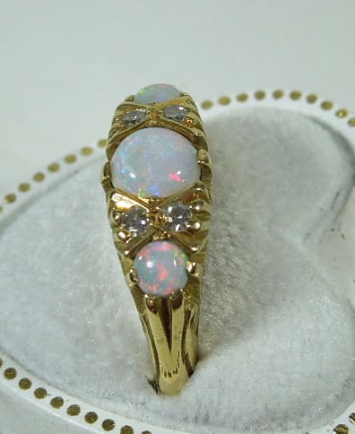 18ct Gold Opal Diamond Ring Antique Jewellery 6