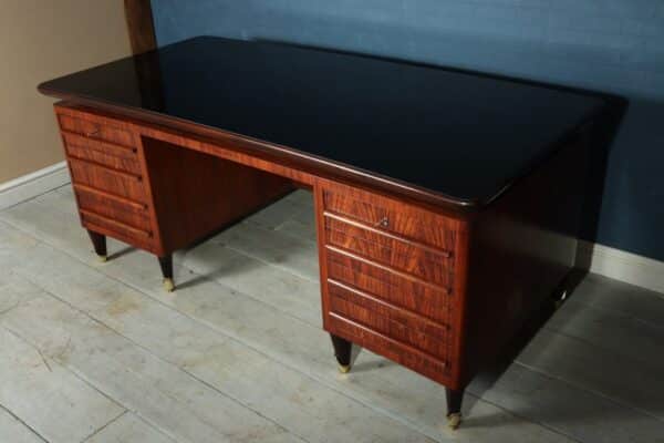 Italian Mid Century Executive Desk by Vittorio Dassi Antique Desks 10