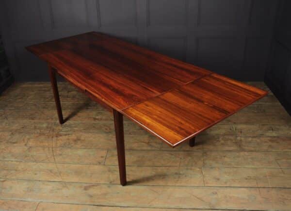 Mid Century Danish extending Dining Table - Image 8