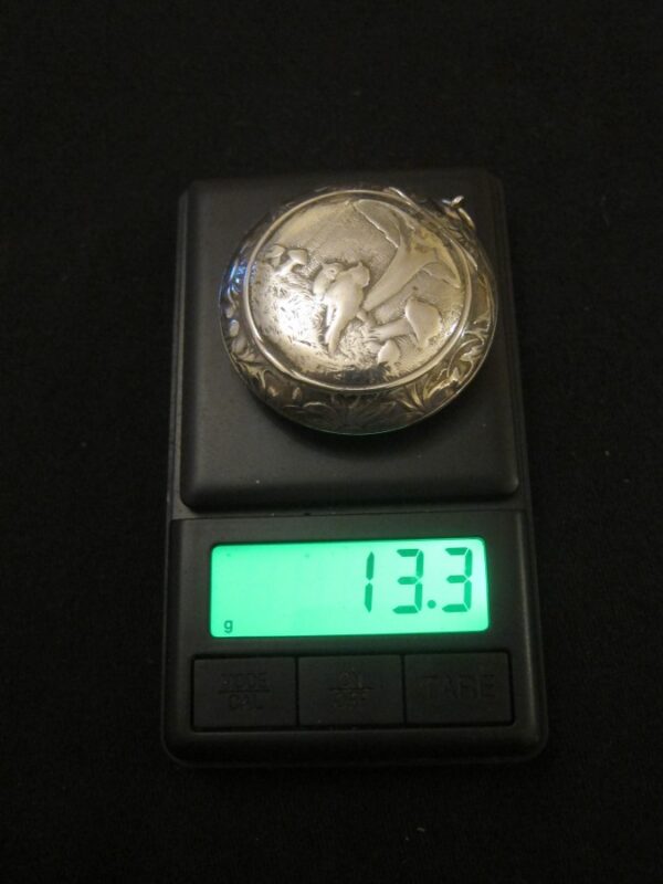 c.1900 Swiss Silver Hallmarked Pill Box/13.3grms - Image 2