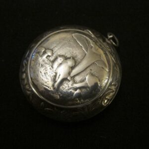 c.1900 Swiss Silver Hallmarked Pill Box/13.3grms Antique Silver Antique Silver 3