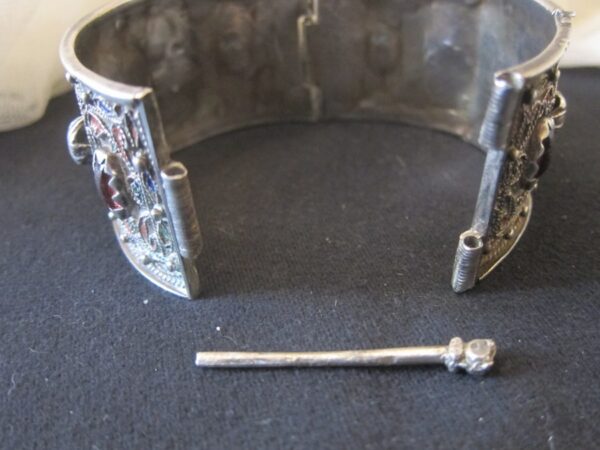 19th Century Asiatic Solid Silver Bracelet/56.7grms - Image 3