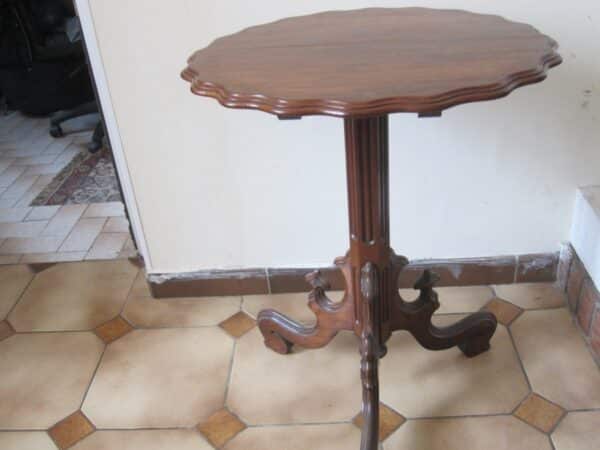 19th Century French Chateau Gothic Tip Top Wine Table - Image 6