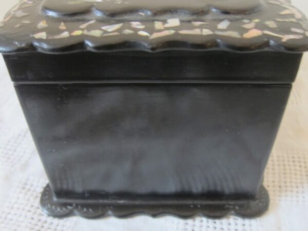Antique Mother of Pearl & Papier Maché Tea Caddy inlaid Antique Boxes 10