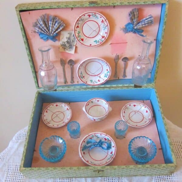 Antique French Doll’s Toy Porcelaine & Glass Picnic Set decanters Antique Toys 3