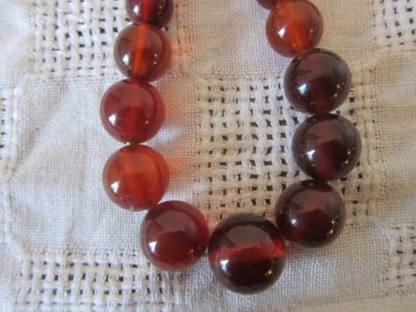 Antique “Cherry Red” Bakelite Bead Necklace/ Simichrome Tested bakelite Antique Jewellery 8