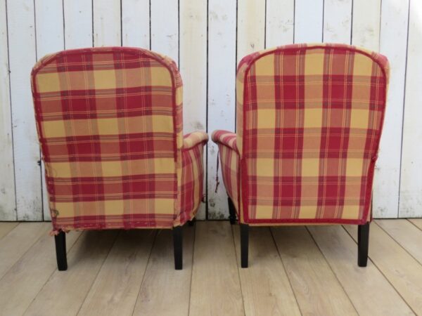 Pair Antique French Tub Armchairs For Re-upholstery armchairs Antique Chairs 8